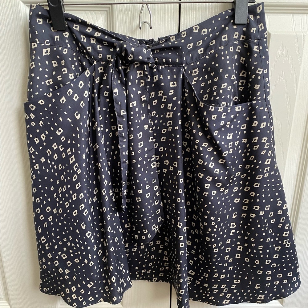Anthropologie silk skirt with tie